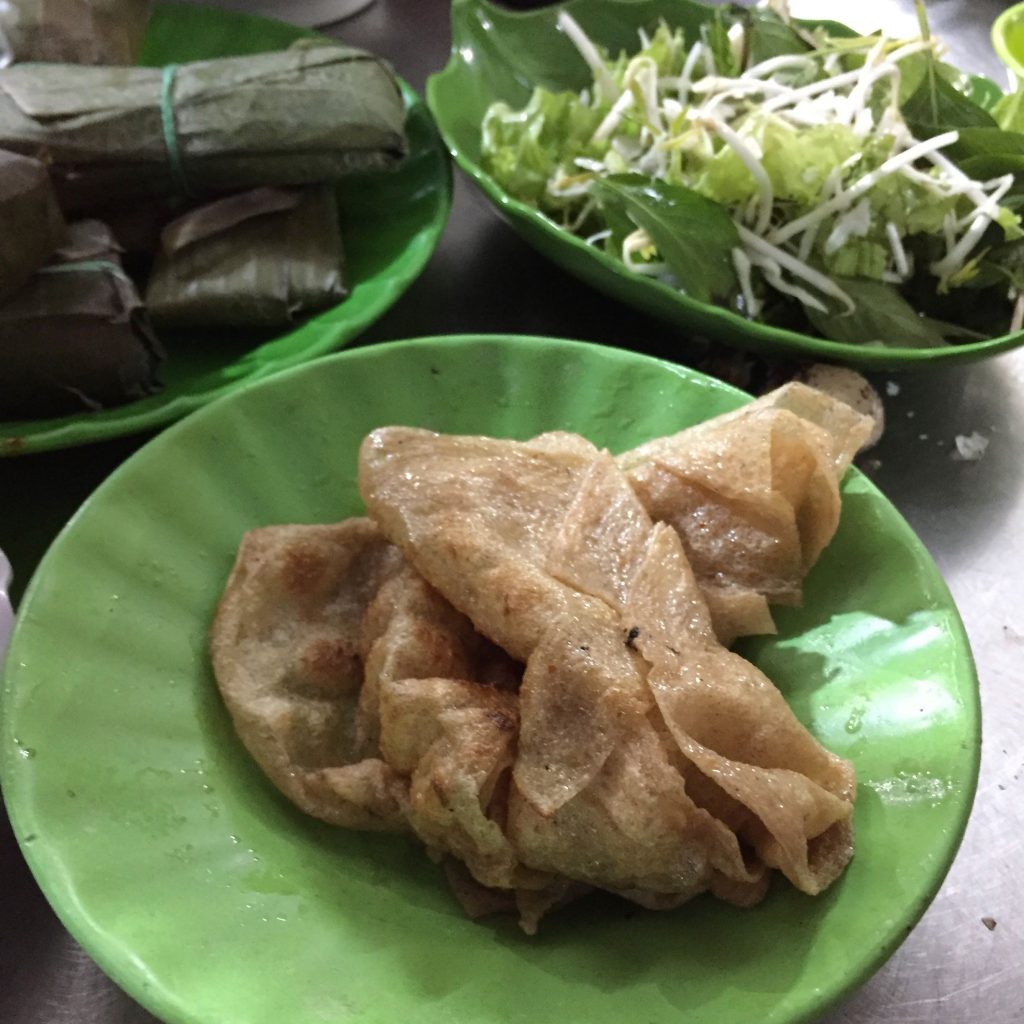 grilledchoppedfish-quynhon-binhdinh-thebroadlife-travel-vietnam