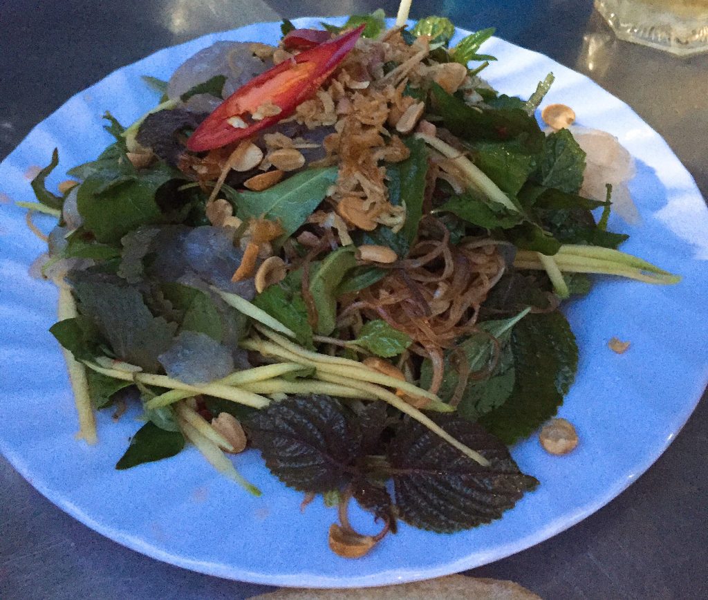 salad-quynhon-binhdinh-thebroadlife-travel-vietnam