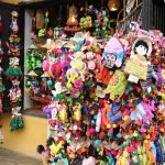 souvenir-gift-doll-shopping-hoian-ancienttown-thebroadlife-travel-vietnam