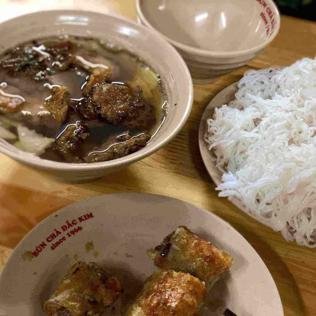 bún chả hà nội, a Hanoi food