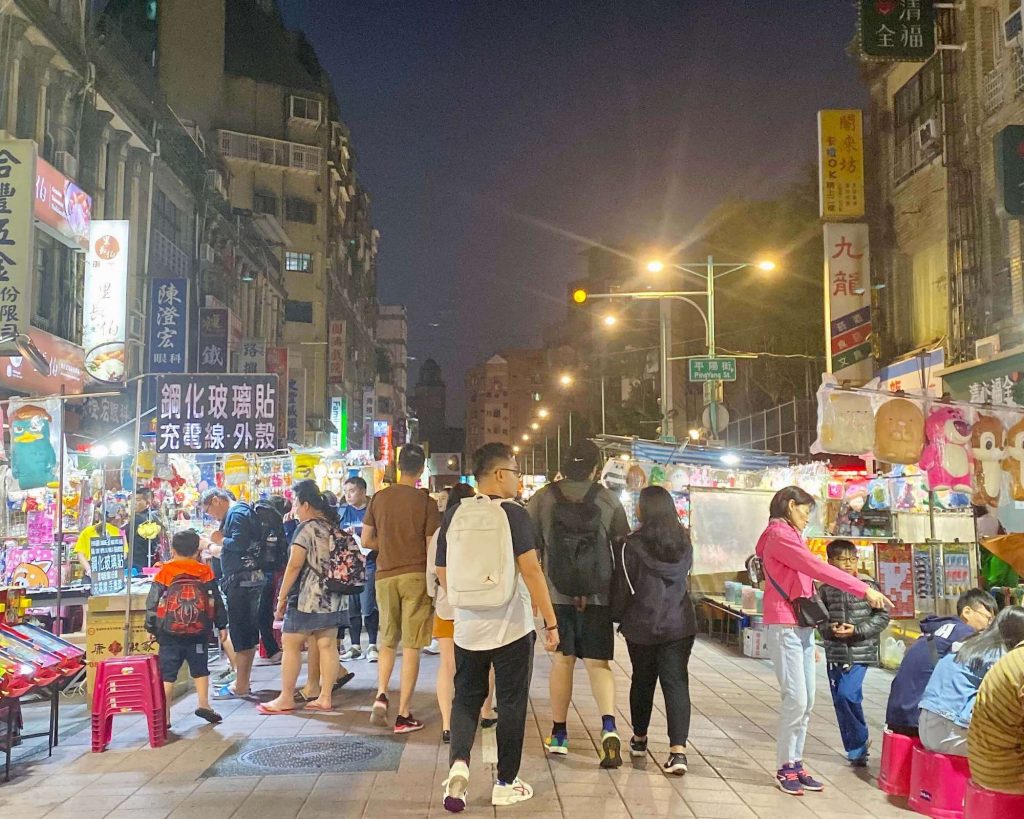 The first visited place in Taipei and Taichung trip, Ningxia night market