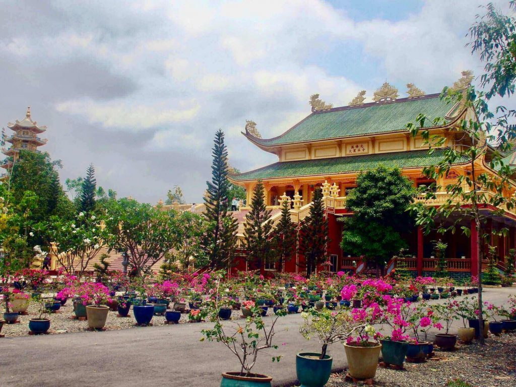 The Great Hall of Dai Tong Lam Pagoda