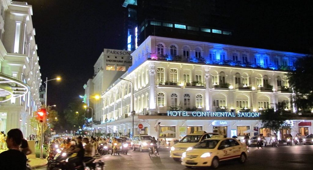 The current Hotel Continental Saigon at night