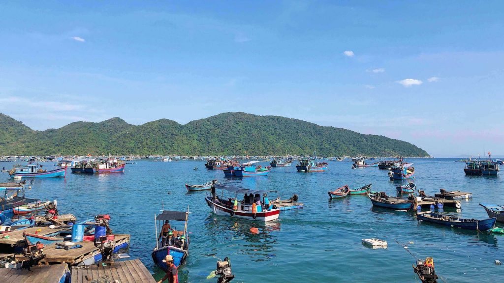 photo of fishing boats in Luong Son neighborhood, Nha Trang