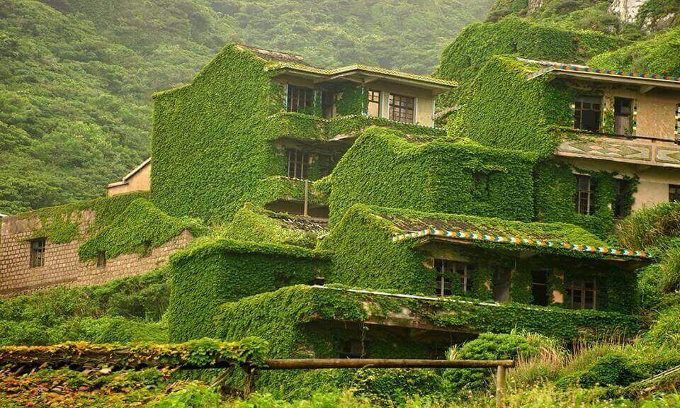 The 'greenhouses on the abandoned fishing village in China