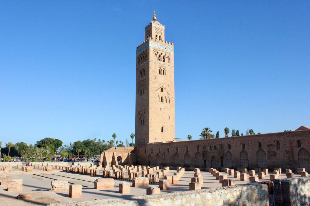 koutoubia bookseller mosque in red city marrakech