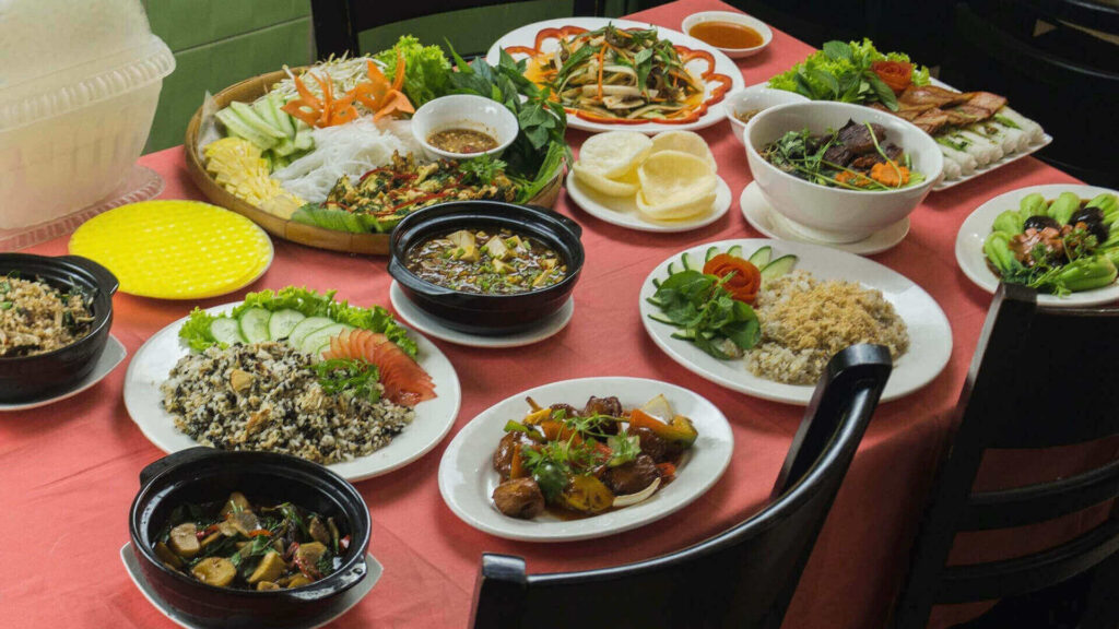 vegetarian meal at Hue Phat, Dist 11
