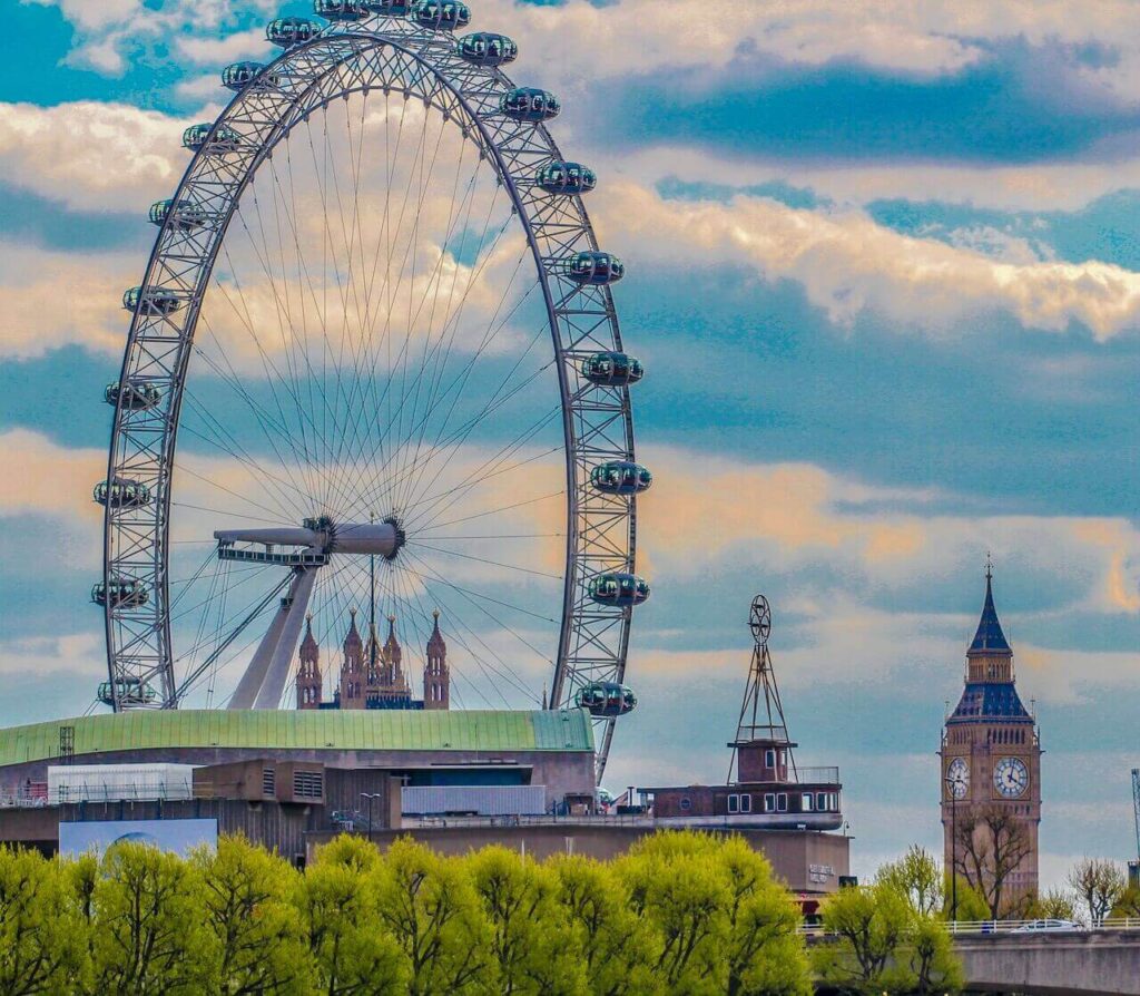 london eye and big ben tower in the same picture