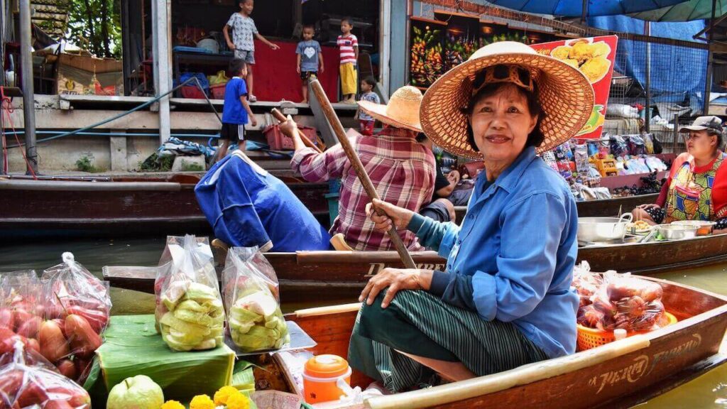 amphawa floating market tour