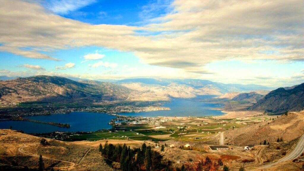 interesting facts about canada - Osoyoos is one of the warmest places 