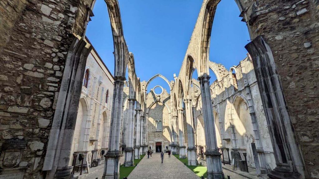 Visiting the Carmo Convent in Lisbon