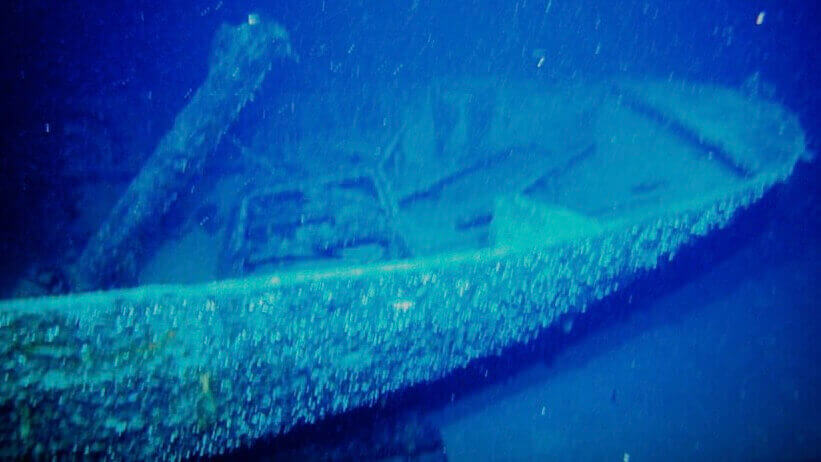 expeditions to the titanic wreck