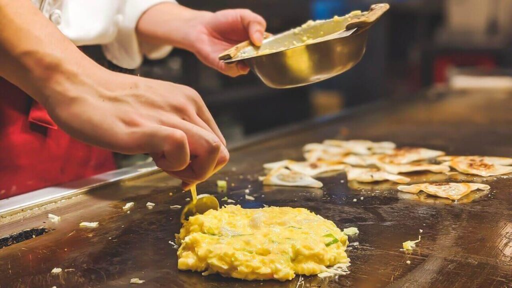 japanese dish okonomiyaki how to make