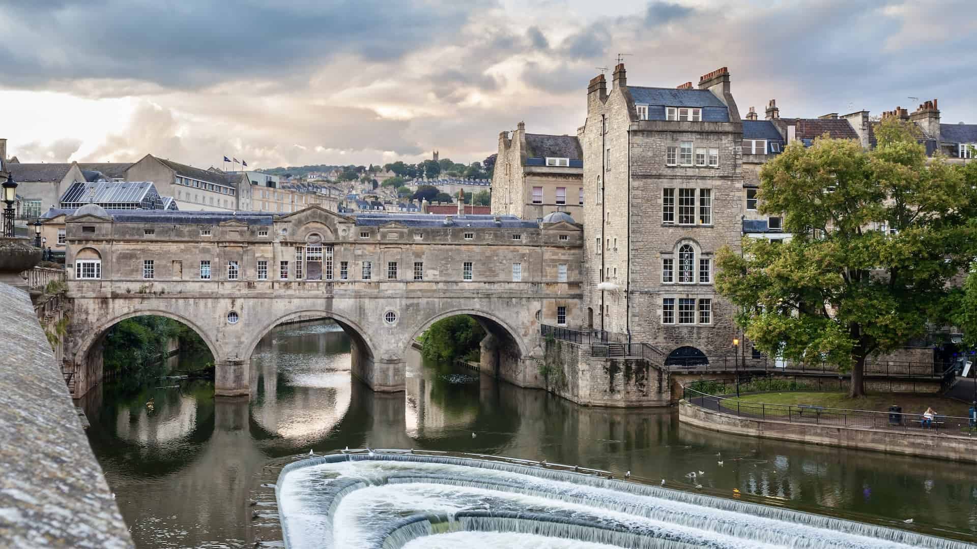 Why Bath City in England is Worth Visiting: A Guide to Its Attractions