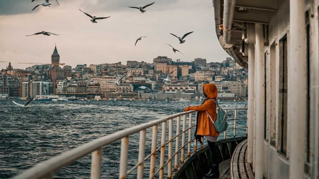 visit Istanbul on a ship