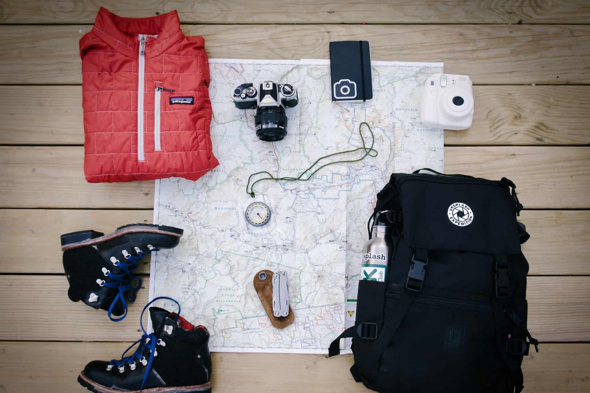 what to take in your backpack when traveling