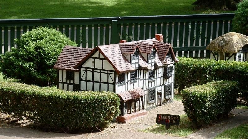 model Tudor Village in Fitzroy Gardens